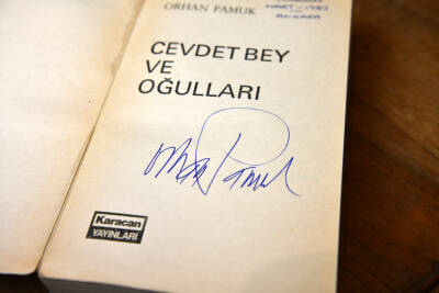 Cevdet Bey ve Oğulları/ Orhan Pamuk (imzalı) - 3